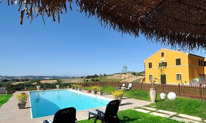 Acquesalate House | Casa Giacomina A, fully refundable with voucher*: A cozy and welcoming apartment that is part of a villa situated in a secluded location surrounded by meadows and by green hills, with Free WI-FI.