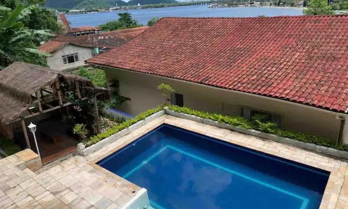 Sao Vicente House | Casa gigante com vista para o mar e piscina