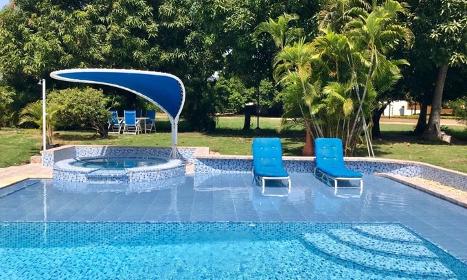 Girardot House | Casa Girardot Condominio El peñon 5 Habitaciones.