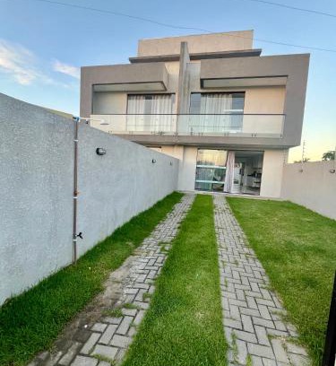 Guaratuba House | Casa guaratuba com piscina esquerdo