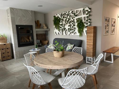 El Pozo de los Frailes House | Casa La Pita