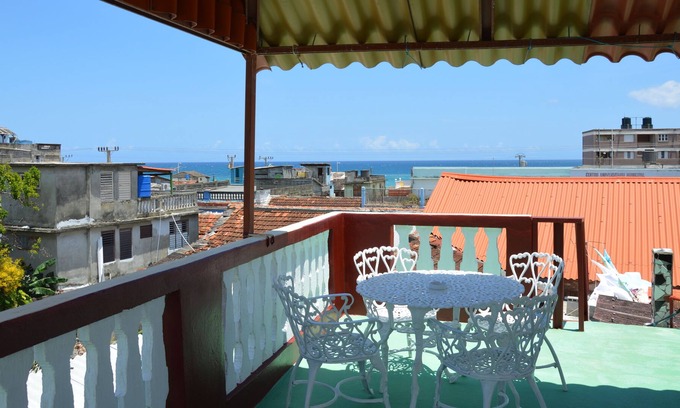 Baracoa House | Casa La Terraza de Baracoa Rafael y Adis