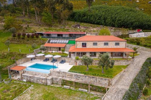 Miranda House | Casa Letrigo