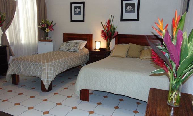 Pavas Bed & Breakfast | Casa Lima B&B Deluxe Room No. 14