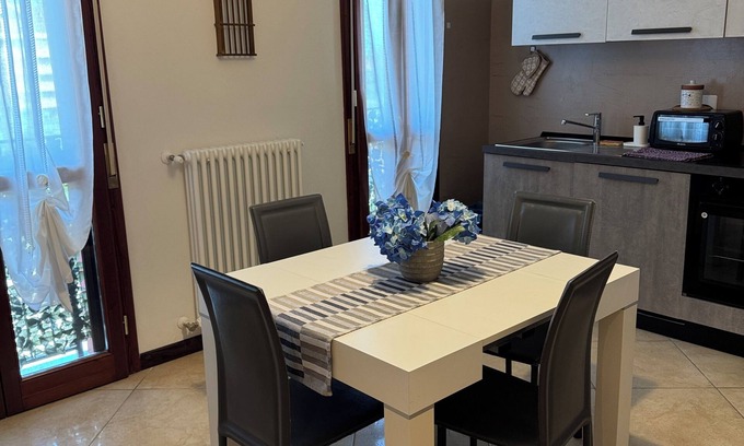 Reggio nell'Emilia Apartment | Casa Linabelli Reggio Emilia - Comfort, Relaxation near Campovolo, Historic Center