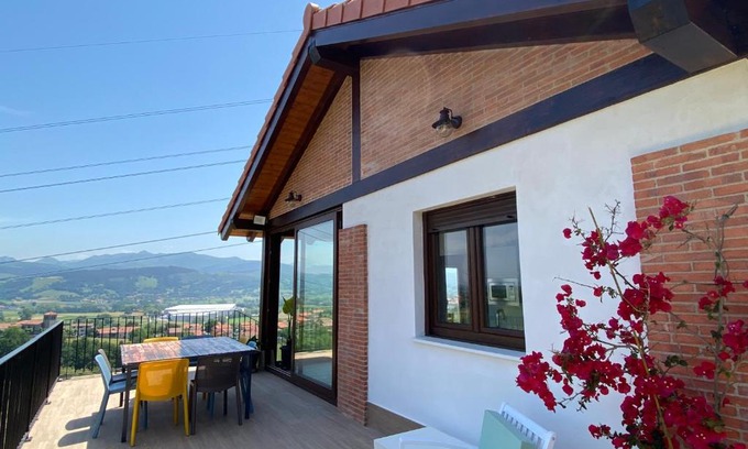 Sobarzo House | Casa Los Rinocerontes