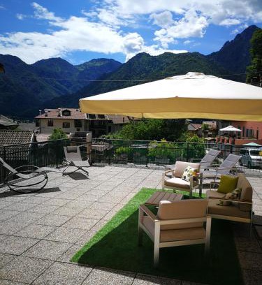 Mezzolago House | Casa Luca e Cristina