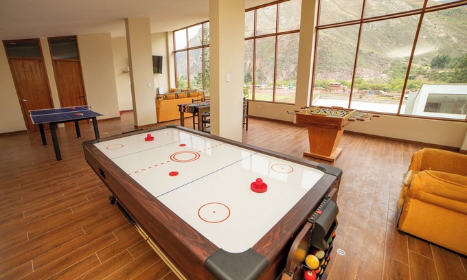 Cusco Ski Chalet | Casa Lujosa con Piscina Temperada