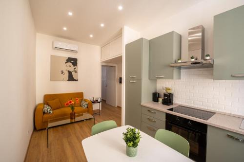 Quartiere XVII Trieste Apartment | Casa M.O.R.E.