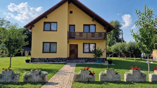 Sebesel House | Casa Maya
