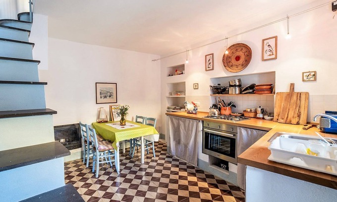 Cuglieri House | Casa Melograno in Cuglieri