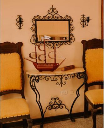 Sullana Hotel | Casa Mendoza