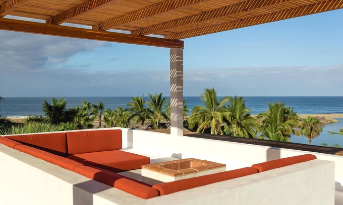 Todos Santos House | Casa Mila - Ocean View Getaway