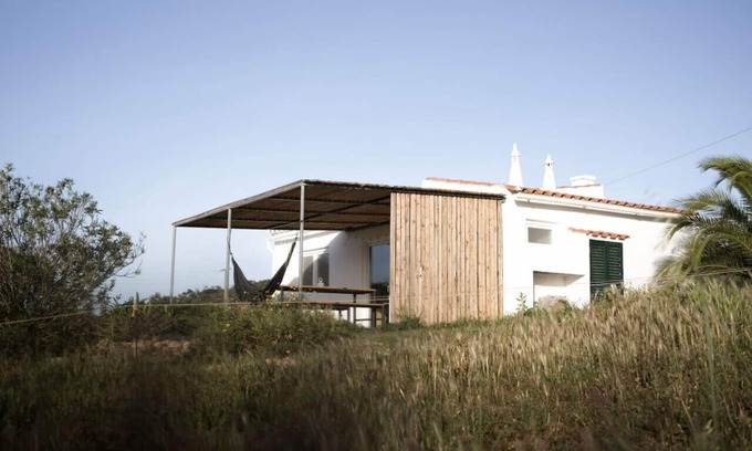 Valinhos House | Casa Mini | Countryside Getaway in Aljezur
