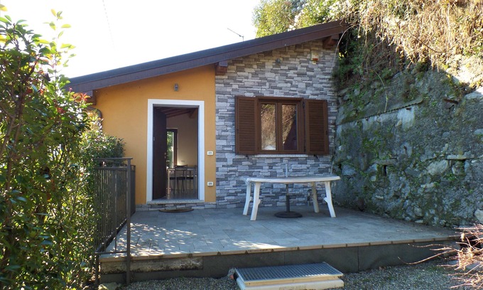 Lesa Apartment | Casa Miralago