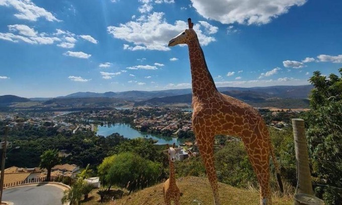 Capitolio House | CASA MIRANTE - ESCARPAS DO LAGO