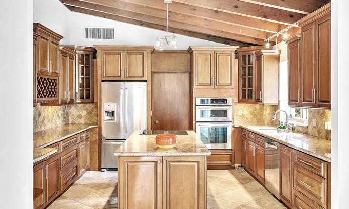Hollywood Hills House | Casa Natalia 3BR Home with Pool Near Hard Rock Casino