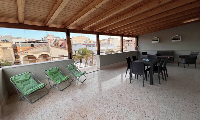 Balestrate Apartment | Casa Nicole at 800 meters from the SEA ! INTERNET FREE .