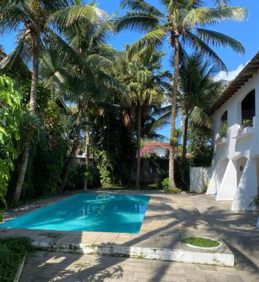 Balneario Praia do Pernambuco House | Casa no Guarujá com Piscina