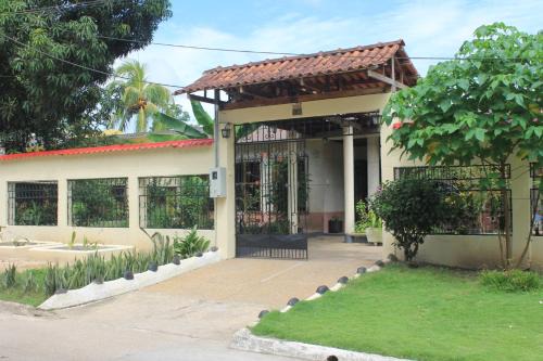 Leticia House | Casa Nora & Alejo