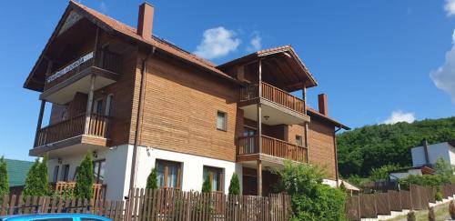 Apahida House | Casa Paduricea