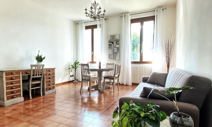 Bosisio Parini House | Casa Paola directly on Lake Pusiano