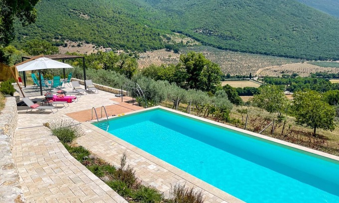 Bovara Villa | Casa Pietrina - Three Bedroom Villa, Sleeps 8