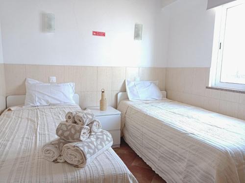 Almodovar House | Casa Ponto de Encontro