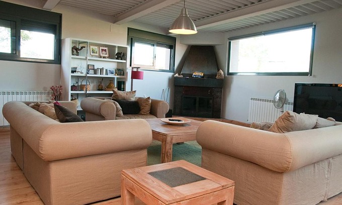 Ayerbe House | Casa Ruiz