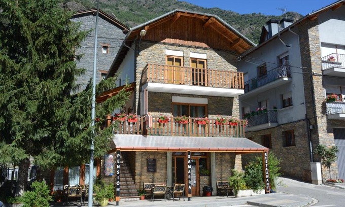 Vall de Cardos House | Casa Samarra