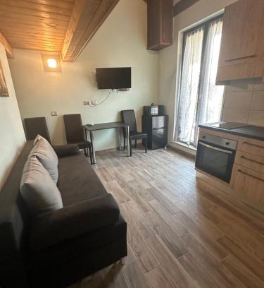 Pregnana Milanese Apartment | Casa Simone