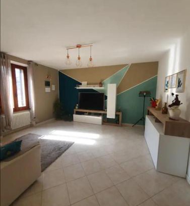 Claino Con Osteno Apartment | Casa Smeralda