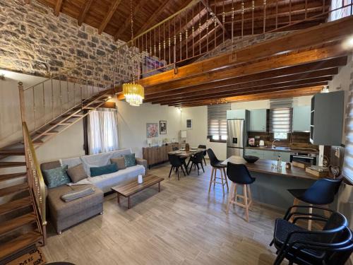 Kambos House | Casa Spiladia