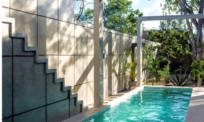 La Veleta House | CASA T - Chic, Modern Villa with 3 Master Suites, AC & Pool