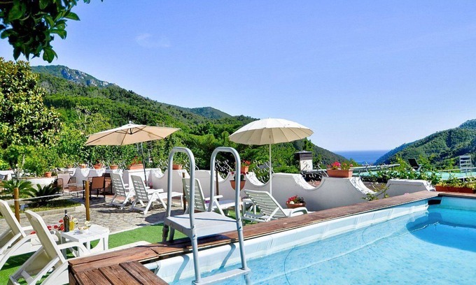 Pucara House | Casa Trifone D: A graceful apartment that is part of a villa surrounded by the greenery, with Free WI-FI.