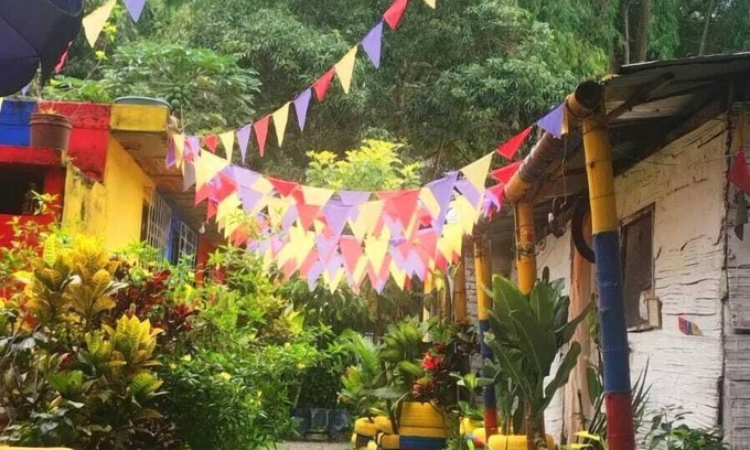 Cali Bed & Breakfast | CASA TURISTICA VALERIANA