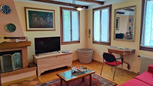 Solighetto Apartment | Casa Vacanze Monte Villa