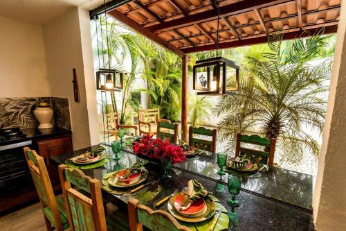 Itapua House | Casa Villa Vittoria - Condomínio a beira-mar e próximo ao aeroporto- PRAIA DE ITAPUÃ