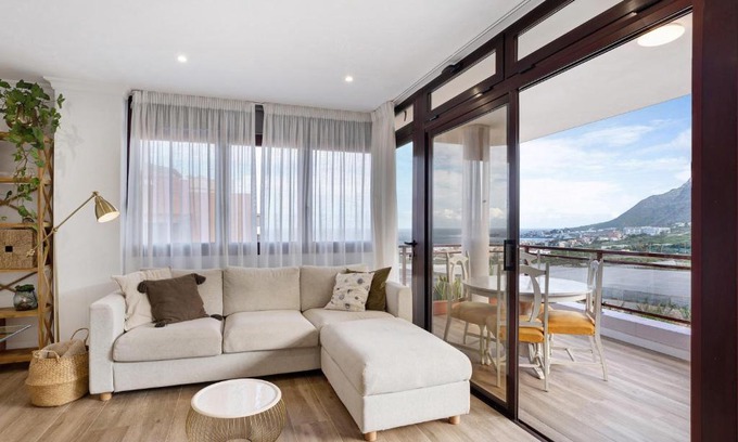 Bajamar House | Casa Vista Faro
