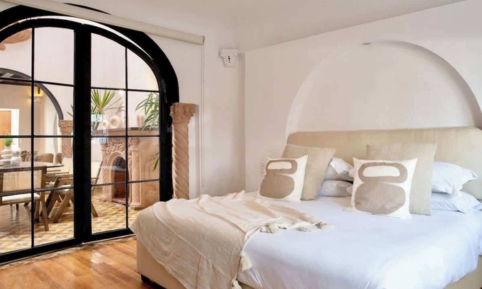 La Condesa House | Casa Xalli en Condesa con patio y roof privado