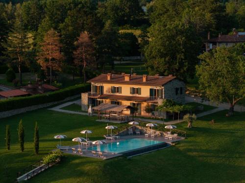 Porrena Villa | Casale Daniele by PosarelliVillas