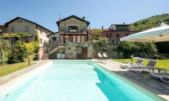 Fivizzano Villa | Casale Fivizzano in Fivizzano , Toscana