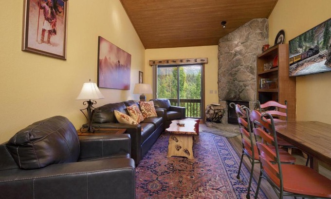 Purgatory House | Cascade Village 349