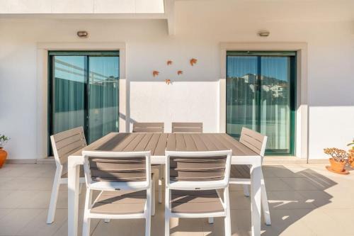 Cascais Apartment | Cascais Sunny with very spacious terrace