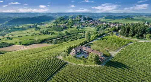 Castagnito Bed & Breakfast | Cascina Cortine