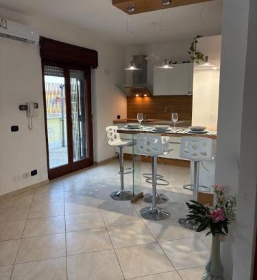 Frattocchie Apartment | Casetta accogliente indipendente con parcheggio privato