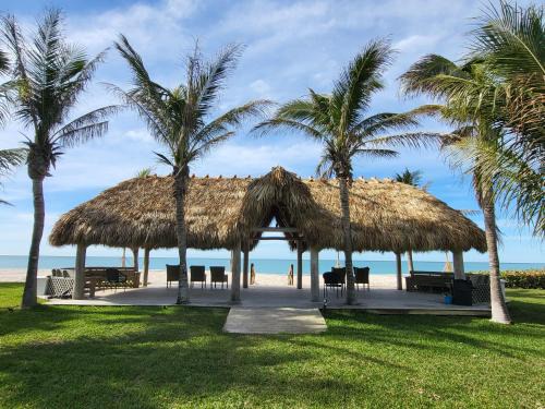 Nokomis Resort | Casey Key Resort - Gulf Shores