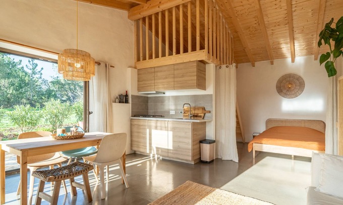 Aljezur Apartment | Casinha da Paz - Countryside studio apartment