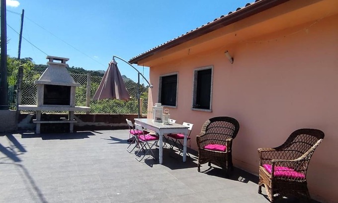 Mos Apartment | casita acogedora con terraza y barbacoa
