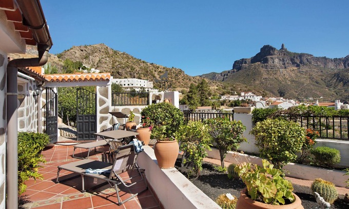 Tejeda House | Casita Bentayga with Wi-fi, Pirvate Terrace, Garden and BBQ.